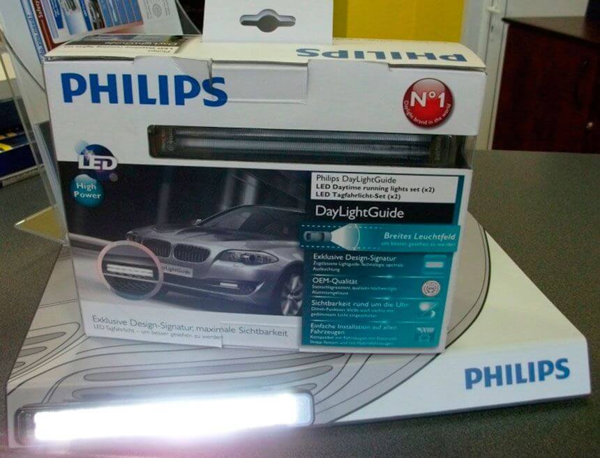 Ходовые огни Philips Daylight Guide LED DRLs