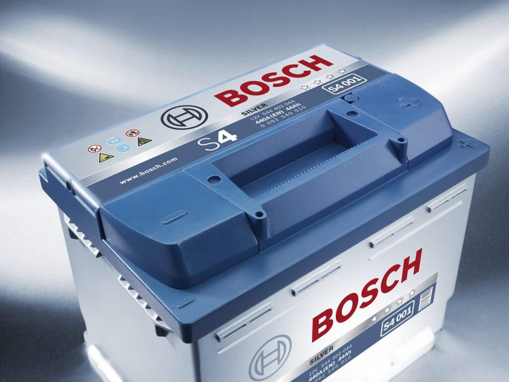 Аккумулятор автомобильный Bosch S4